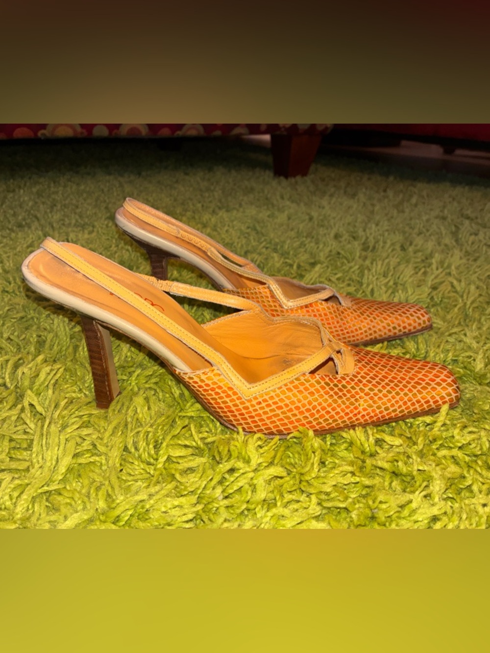 Women's Vintage BCBG Orange Snakeskin Style Slingback Kitten Heels